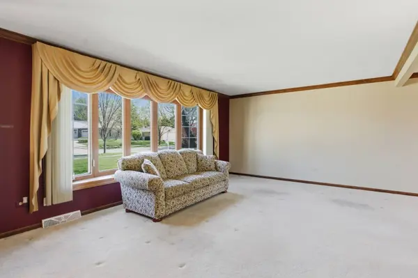 14044 Terry Drive, Orland Park, IL 60462