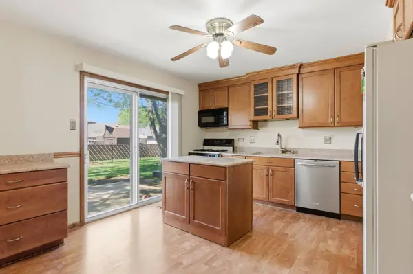 14044 Terry DR, Orland Park, IL 60462