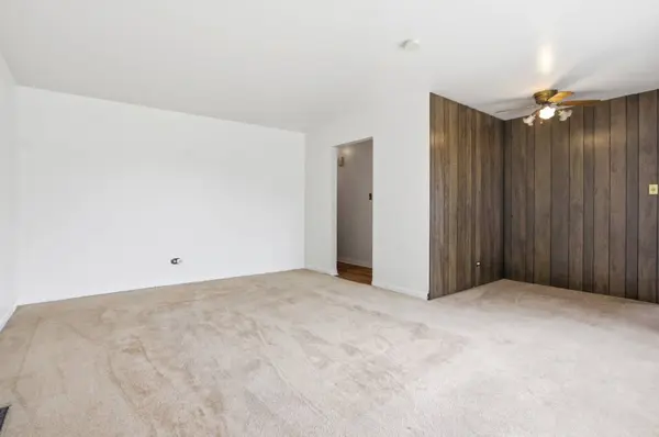 1360 Balmoral AVE, Calumet City, IL 60409