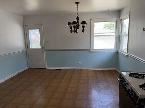 5512 128th Place, Crestwood, IL 60418