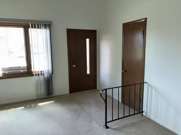 5512 128th Place, Crestwood, IL 60418