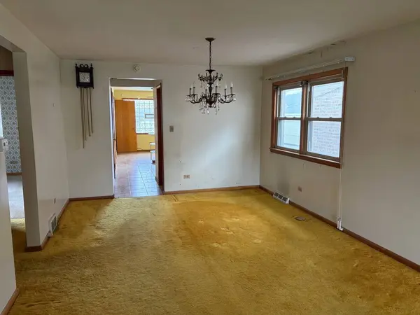 10031 S Forest AVE, Chicago, IL 60628