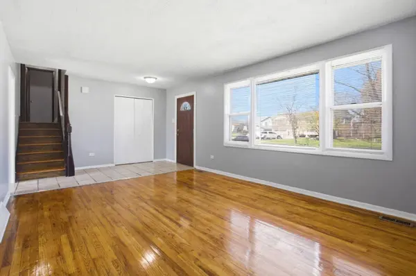 16544 Prairie Avenue, South Holland, IL 60473