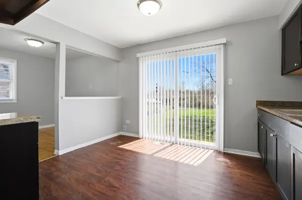 16544 Prairie Avenue, South Holland, IL 60473