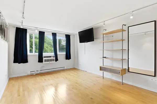 5854 N Kenmore Avenue #4C, Chicago, IL 60660