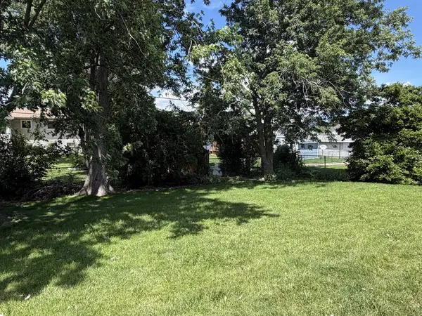 6148 Forestview DR, Oak Forest, IL 60452