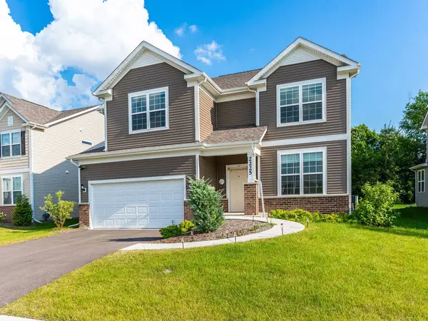 2225 Bent Grass WAY, Bolingbrook, IL 60490