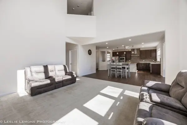 2225 Bent Grass WAY, Bolingbrook, IL 60490