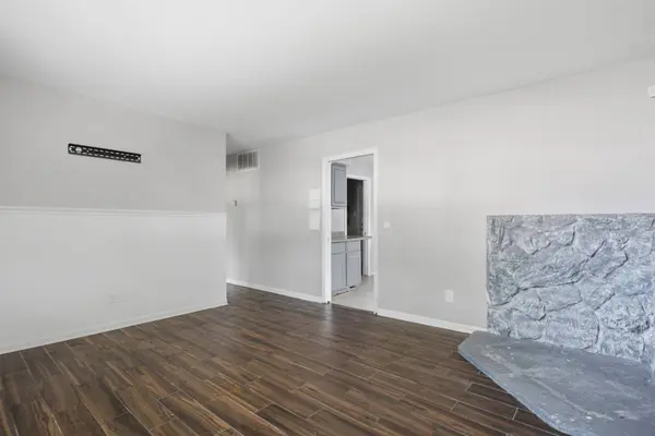 703 Circle DR, University Park, IL 60484