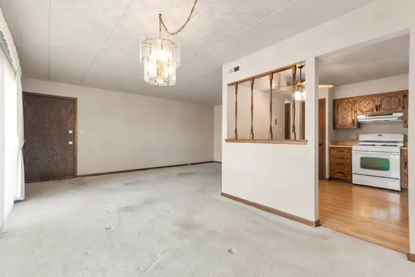 15651 Garden View CT #2D, Orland Park, IL 60462