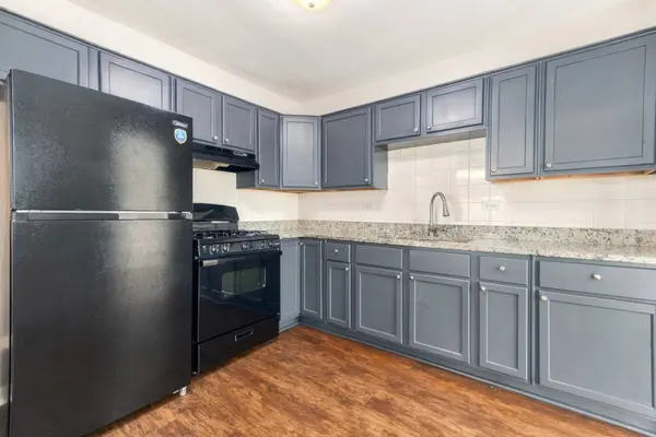 16767 Sunset Ridge DR, Country Club Hills, IL 60478