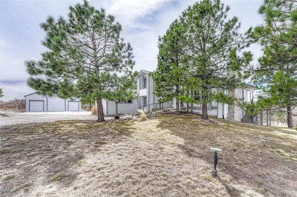 2219 N Rocky View RD, Castle Rock, CO 80108