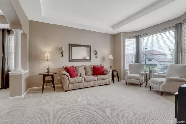 5010 Persimmon LN, Castle Rock, CO 80109