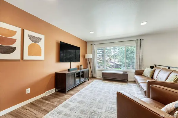 1811 S Yank CT, Lakewood, CO 80228