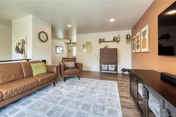 1811 S Yank CT, Lakewood, CO 80228