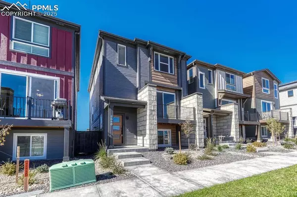 8648 Wolf Valley DR, Colorado Springs, CO 80924