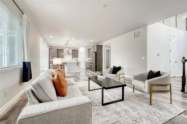 6616 Amur LN, Castle Rock, CO 80108