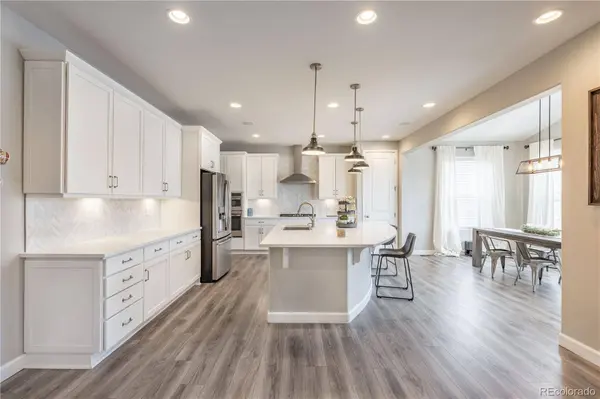 968 White Leaf CIR, Castle Rock, CO 80108