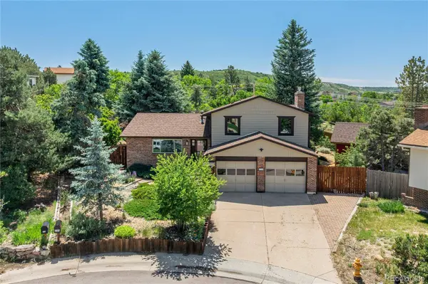 208 Elm CT, Castle Rock, CO 80104