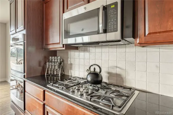 1650 Bent Wedge PT, Castle Rock, CO 80109