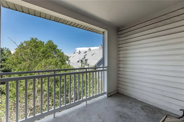 12555 E Tennessee CIR #302, Aurora, CO 80012