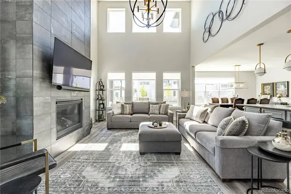 146 Kitselman DR, Castle Rock, CO 80104