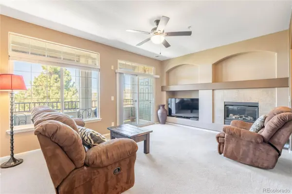 488 Black Feather LOOP, Castle Rock, CO 80104