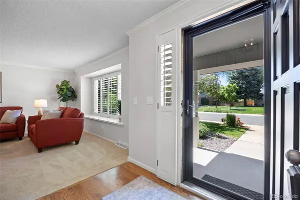 3726 E Nichols AVE, Centennial, CO 80122