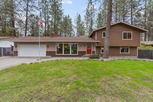 527 E Glencrest Dr, Spokane, WA 99208