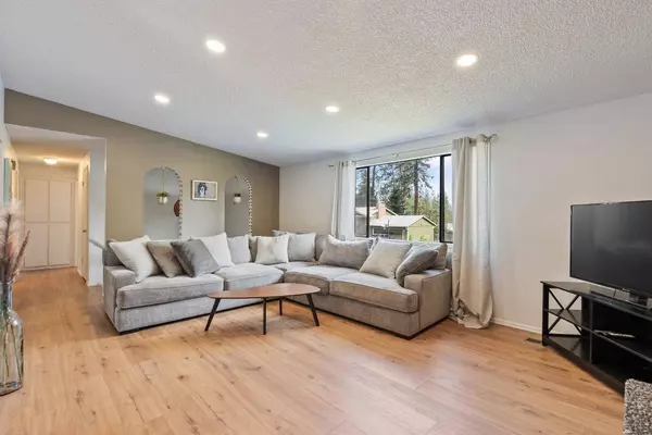 5715 W Houston Ave, Spokane, WA 99208