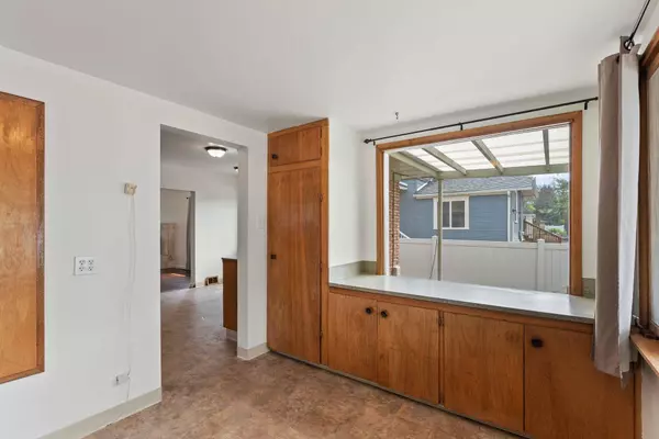 308 E Indiana Ave, Spokane, WA 99207