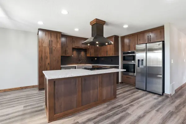 1122 E Bedivere Dr, Spokane, WA 99218