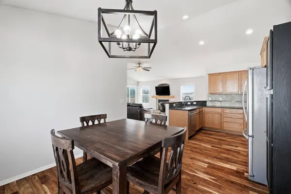 5031 W Pacific Park Dr, Spokane, WA 99208