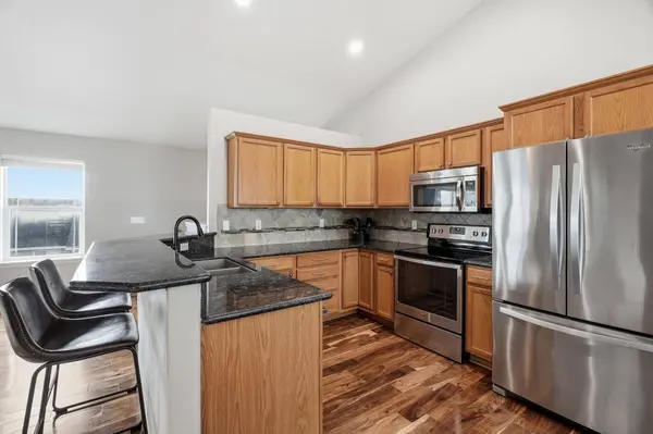 5031 W Pacific Park Dr, Spokane, WA 99208