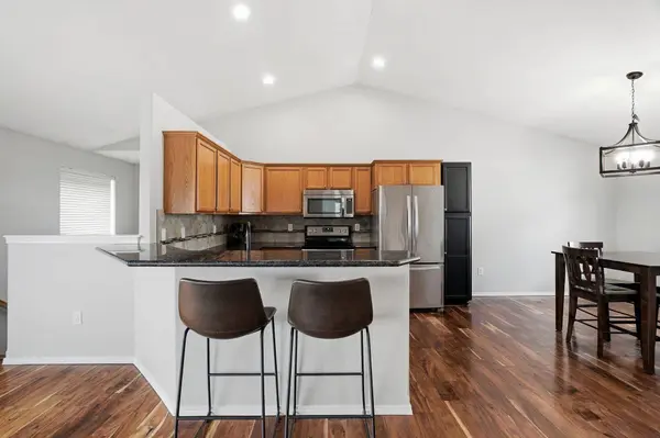 5031 W Pacific Park Dr, Spokane, WA 99208