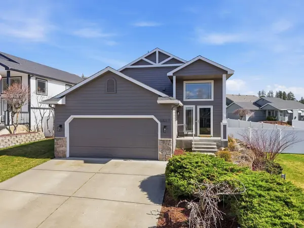 5031 W Pacific Park Dr, Spokane, WA 99208