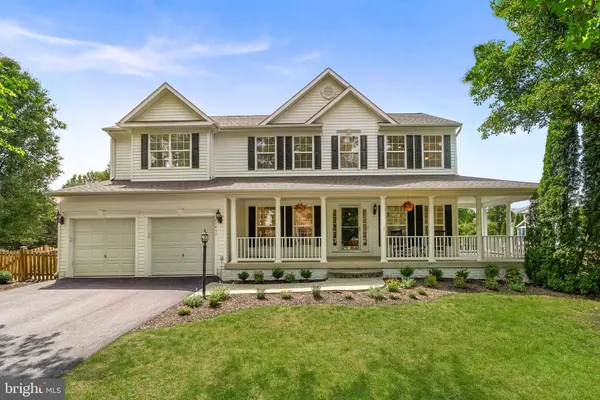 21457 CHICKACOAN TRAIL DR, Broadlands, VA 20148