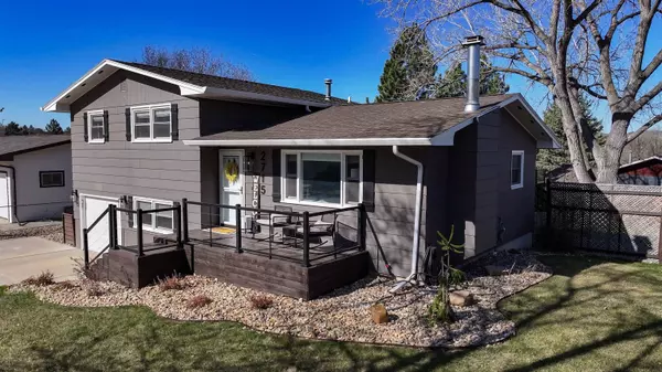 2715 Raymond Drive, Rapid City, SD 57702