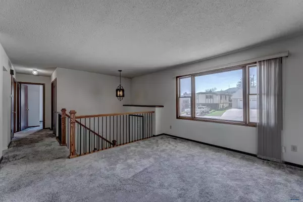 1116 Charles St, Spearfish, SD 57783