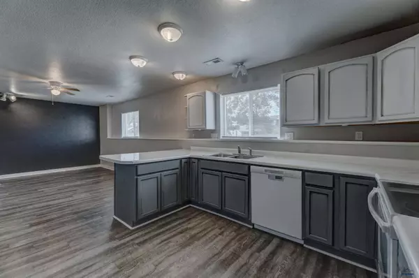 212 E Custer St, Rapid City, SD 57701