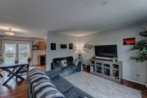 14741 E Valley View Dr, Piedmont, SD 57769