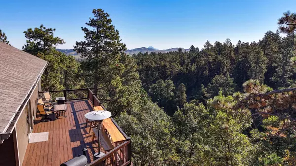 11945 Oak Drive, Whitewood, SD 57793