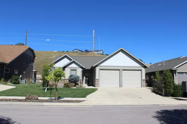 1114 Settlers Creek Pl, Rapid City, SD 57701