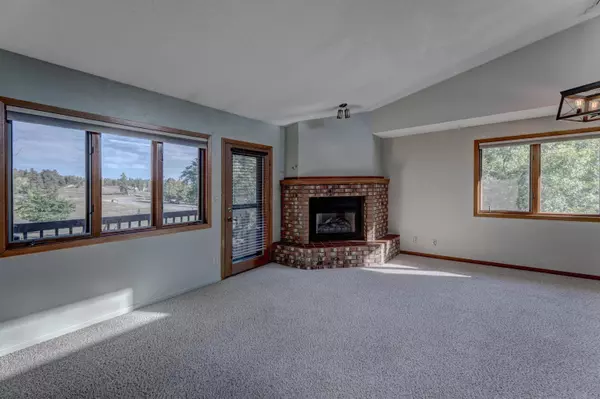 4816 Mountain Spring Court, Rapid City, SD 57702