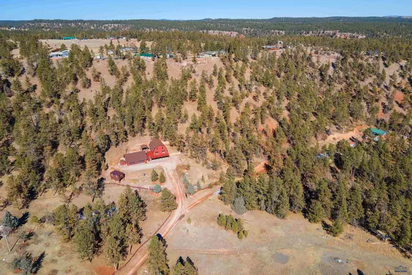 27301 Simunek Ct, Hot Springs, SD 57747