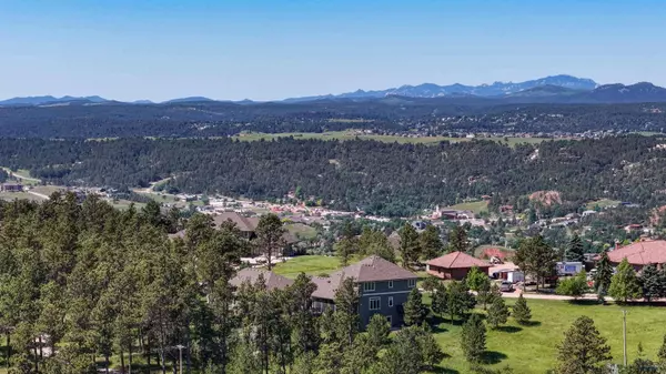 2150 Skyline Ranch Rd, Rapid City, SD 57701