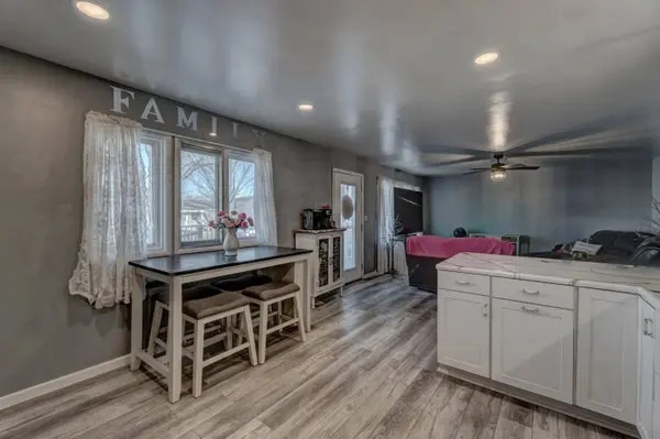 439 E College Avenue, Rapid City, SD 57701