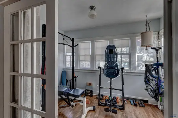 1120 9th St, Rapid City, SD 57701