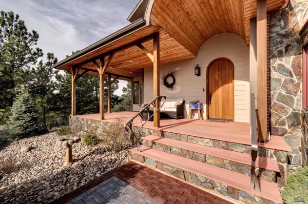 13849 Melvin Rd, Hermosa, SD 57744-9703