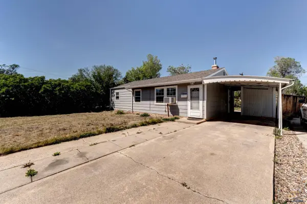 142 E Montana St, Rapid City, SD 57701